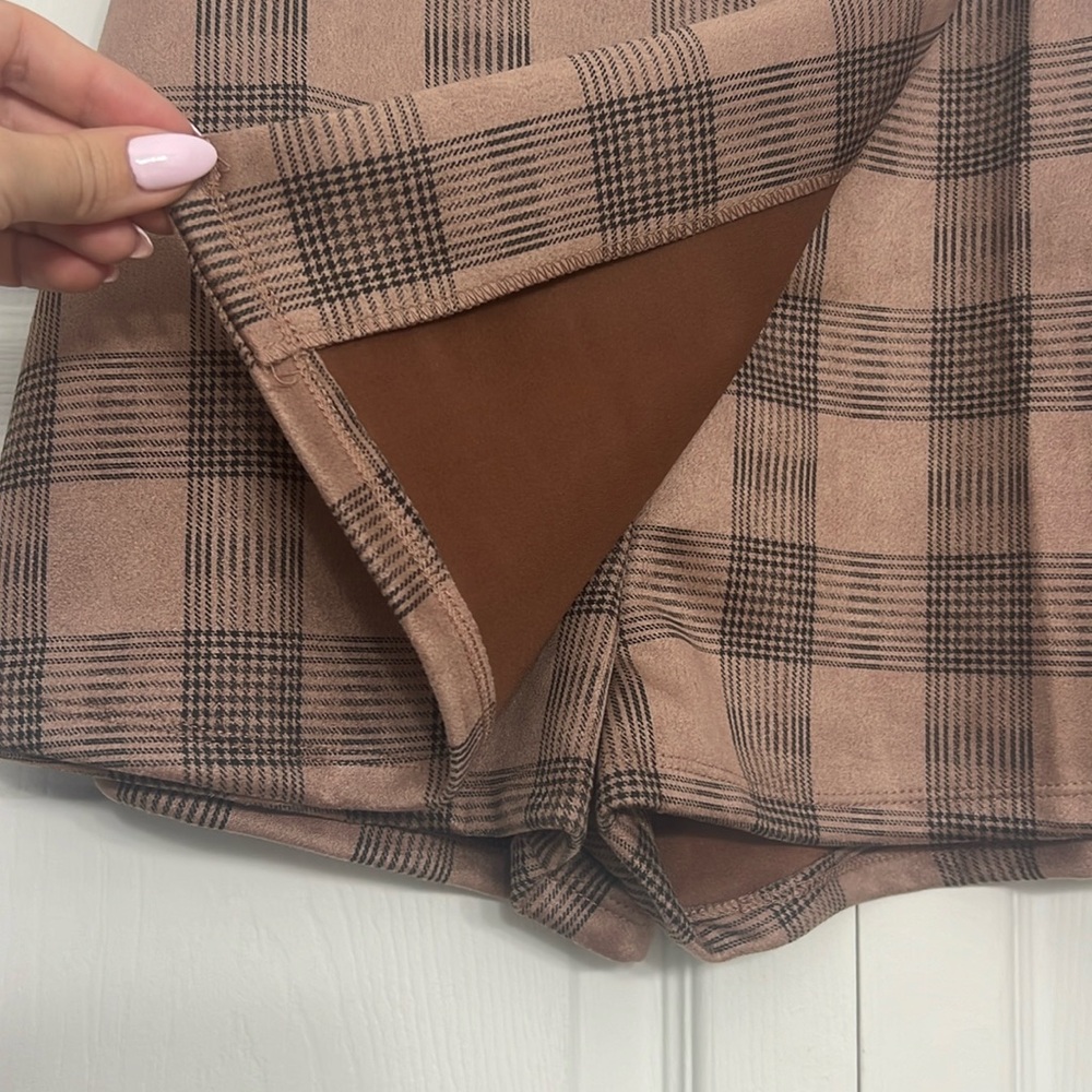 NWT Iris Plaid Skort - Picture 2 of 5